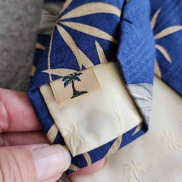 Tommy Bahama Necktie Mens 57"L Blue Tropical Print Silk Hand Made Grandpacore - Picture 9 of 14